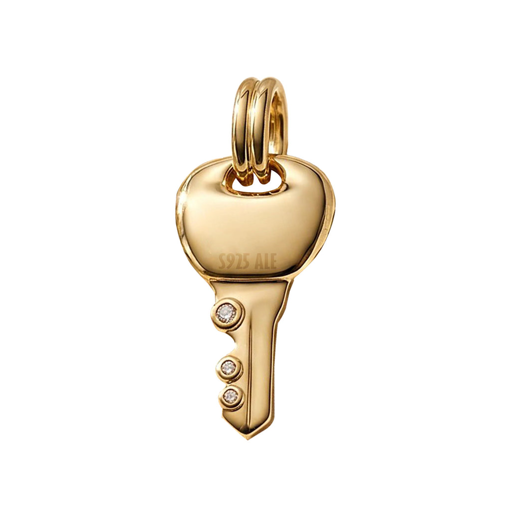 Charm Inspirado Pan 1:1 Llave Dorada con Circonias No Duplicate, Plata .925