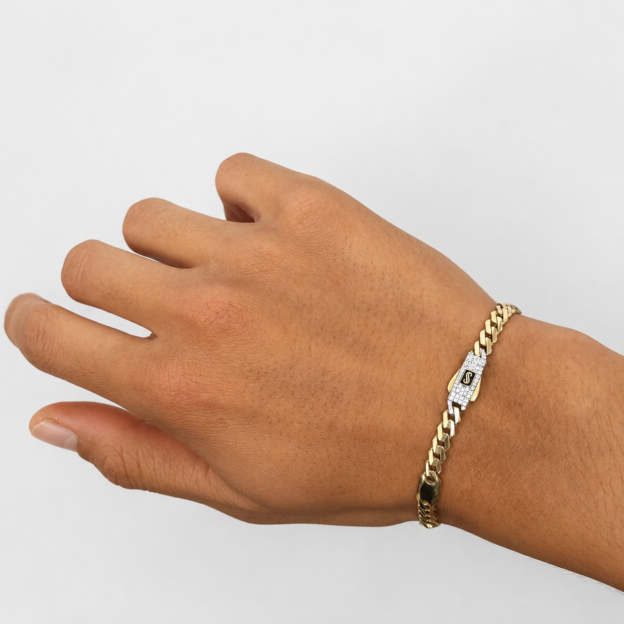 Pulsera Mónaco Chain Original Cubana con Placa Lisa, Broche Circonias 21 cm, 5 mm. Oro 14K