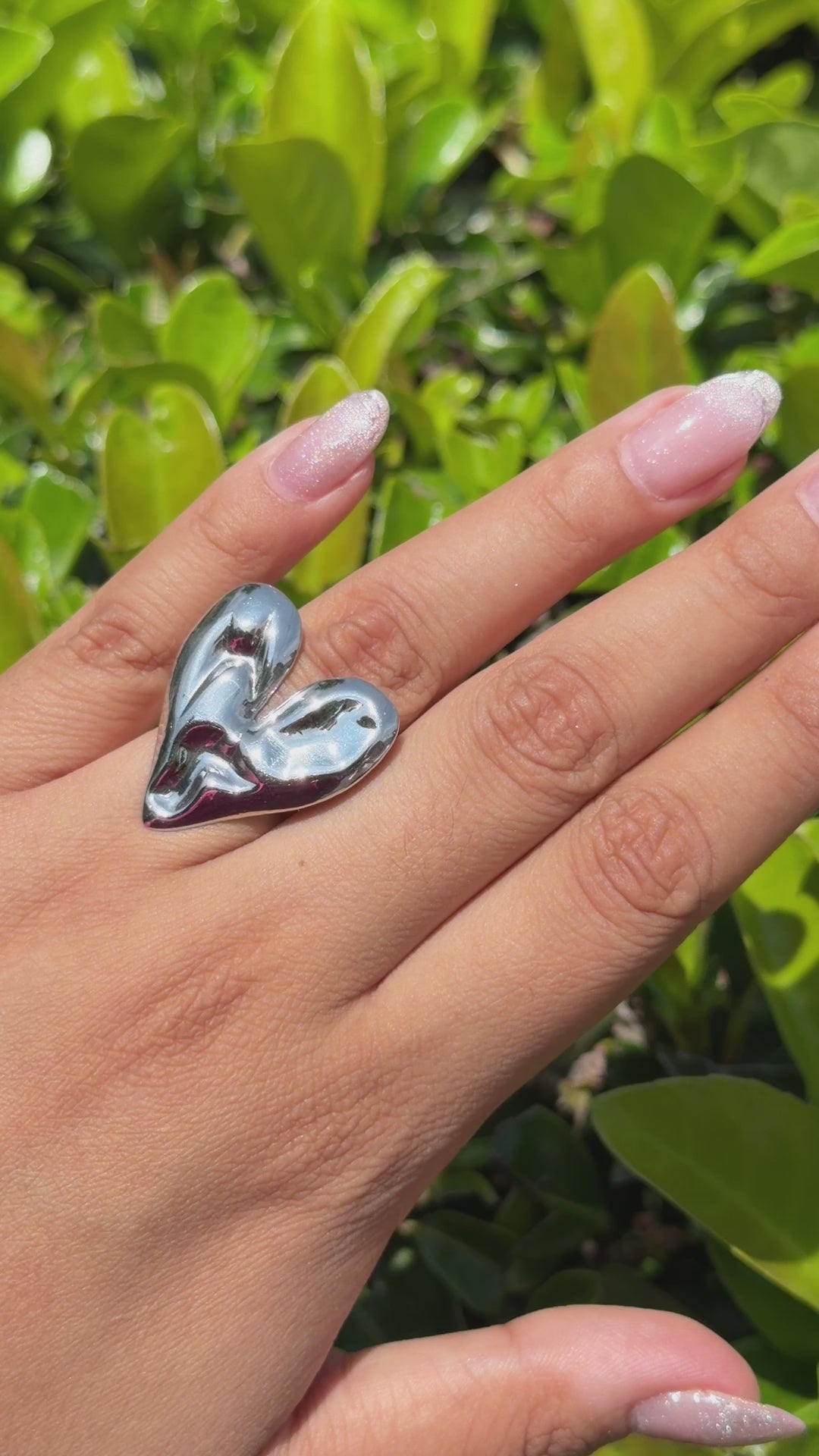 Anillo Colección Latido de Plata, Efecto Corrugado, Plata .925 con Baño de Rodio